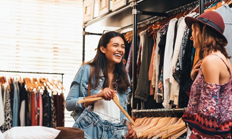 5 Hacks to Shop Clothes While Being on a Budget